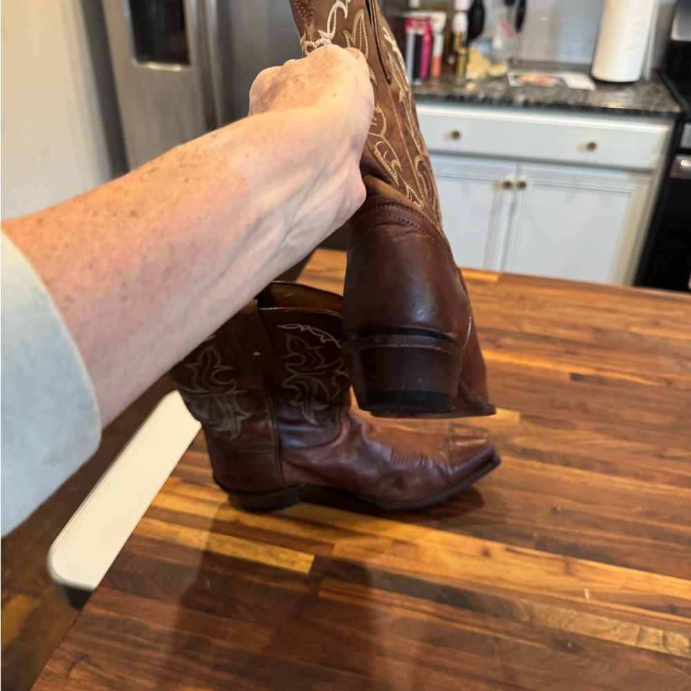 Tony Lama Ladies Vaquero Leather Boot- size 10 - Picture 4 of 11